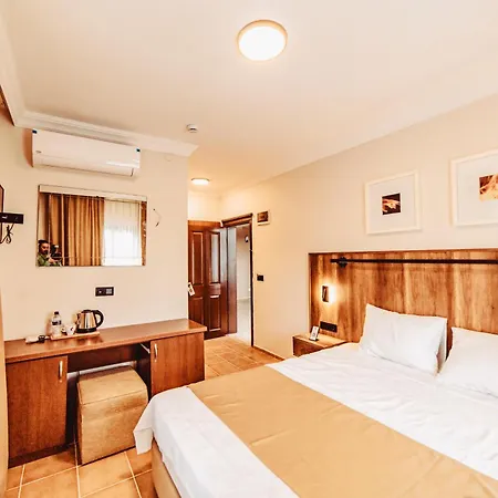 The Lume Boutique & Restaurant & Bed and breakfast