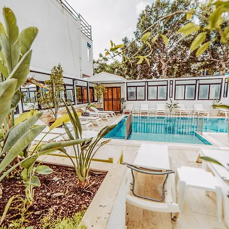The Lume Boutique & Restaurant & Bed and breakfast *
